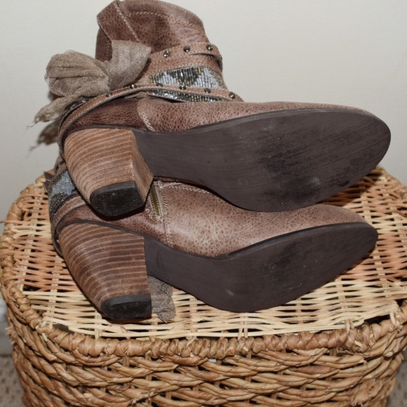 Not Rated Beaded Embellished Heeled Ankle Boots - Picture 7 of 7